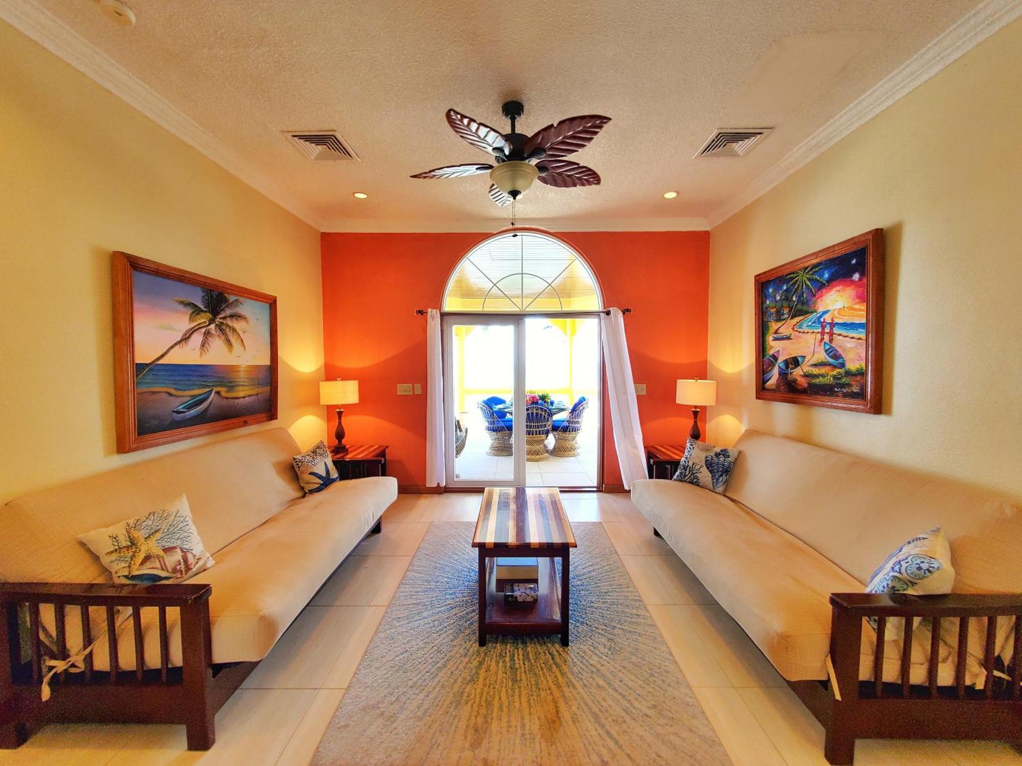 Blue Parrot Beach House And Villas Хопкинс Экстерьер фото